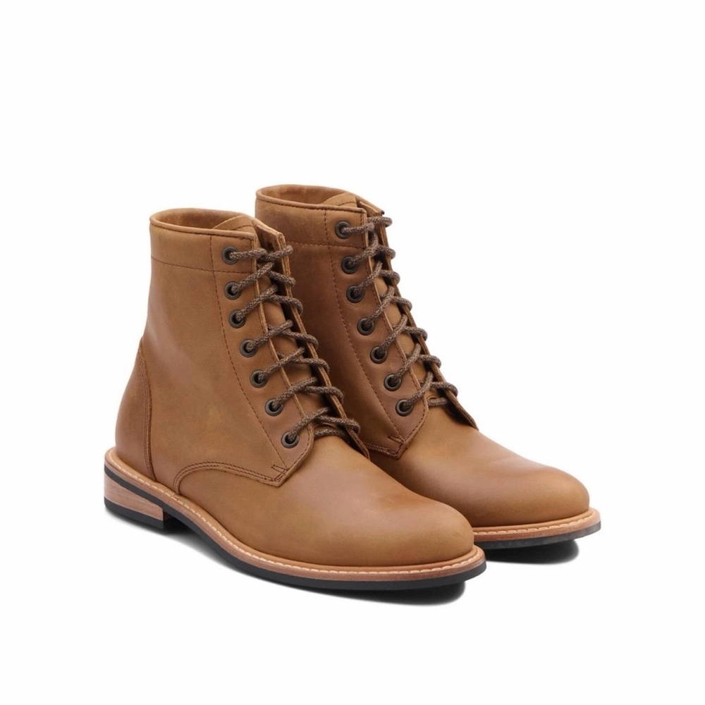 Nisolo women’s Brown amalia Boots